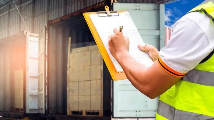 FLC Freight team planning large scale project cargo shipment